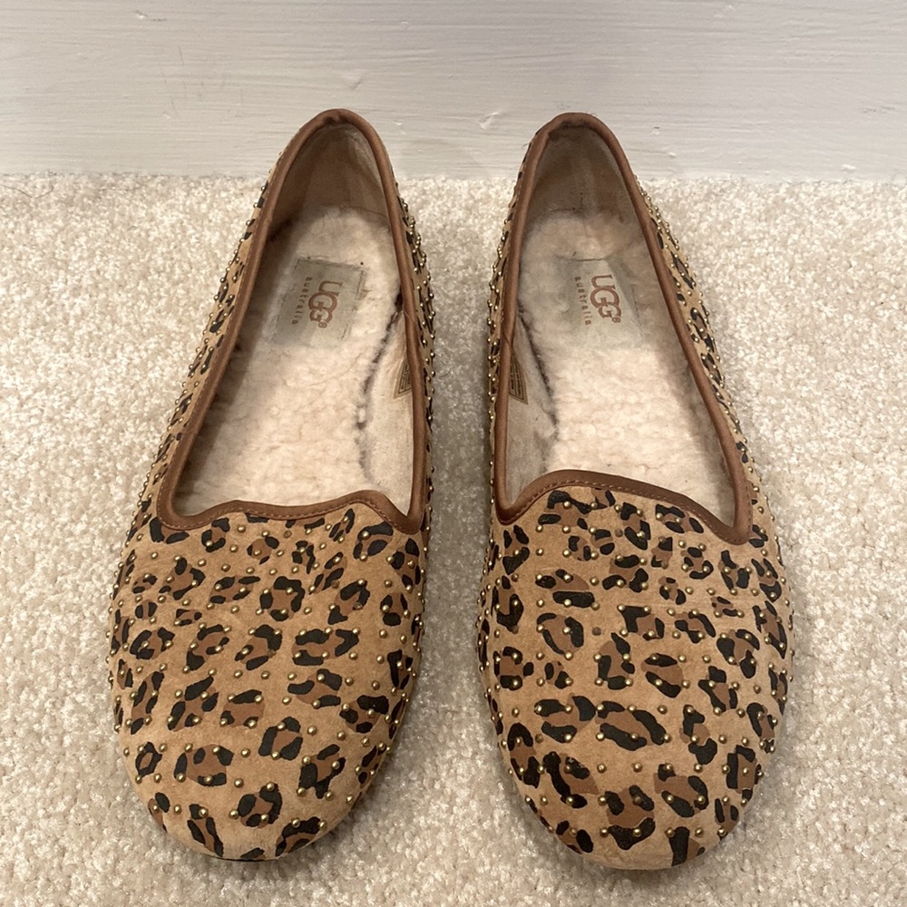 Never worn UGG leopard winter flats